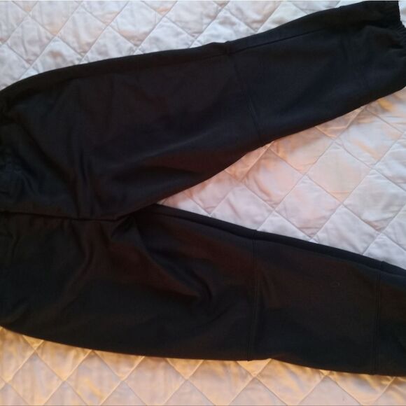 Underarmour Baseball Pants. Like new. Back pockets. - Picture 2 of 6